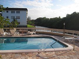 Tranquil 2 Bedroom Condo on The Waterway!! in Fort Lauderdale, FL (Photo 4 of 7)