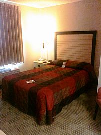 Nice 1 Bedroom No Lease! No Deposit! Everything Included! in Blue Ash, OH (Photo 1 of 4)