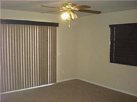 Beautiful 4 Bedroom Home Near Main Street in Hesperia, CA (Photo 5 of 5)