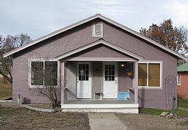 Cozy 1 BR, 1 BA Home - Hot Springs Vacation Rental in Hot Springs, MT