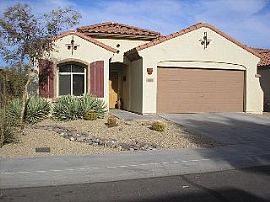 Immaculate 3 BR, 2 BA Home with Den Near Banner Hospital in Phoenix, AZ