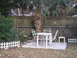 Delightful 3 Bedroom Home Near Halifax River in Holly Hill, FL (Photo 3 of 12)