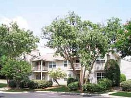 Impeccable 1 Bedroom Apartment - Live The Good Life! in Charlotte, NC