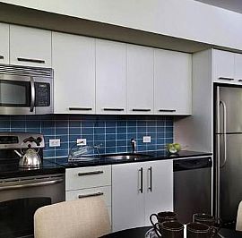 Furnished 1 BR, 1 BA Apartment with Comfort and Convenience  in Washington, DC (Photo 5 of 8)