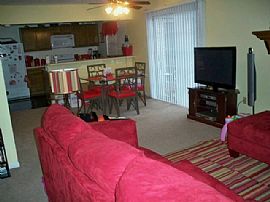 Lovely 2 Bedroom Condo - Get It Before It's Gone!! in Virginia Beach, VA