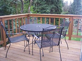 Beautifully Remodeled 5 Bedroom Home in Multnomah Village in Portland, OR (Photo 4 of 4)