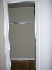 Luxurious 1 Bedroom Condo Near Wayne State and DMC in Detroit, MI (Photo 9 of 12)