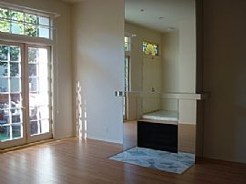 Light and Bright 3 Bedroom Townhouse with Marble Fireplace in Encino, CA (Photo 4 of 8)