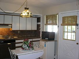 Renovated 1 Bedroom - More Than a Rental - A Place to Call Home! in Smithtown, NY (Photo 8 of 8)