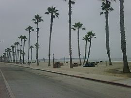 Outstanding 3 Bedroom Condo - Walk to The Beach in Oceanside, CA