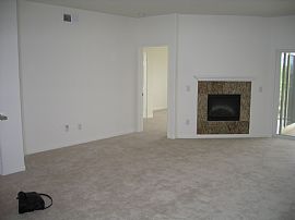 Outstanding 3 Bedroom Condo - Walk to The Beach in Oceanside, CA (Photo 11 of 12)
