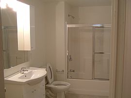 Outstanding 3 Bedroom Condo - Walk to The Beach in Oceanside, CA (Photo 6 of 12)