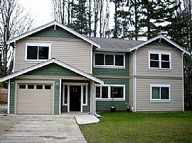 New 2 Story, 4 Bedroom High End Home with Vaulted Ceilings in Mountlake Terrace, WA (Photo 4 of 12)