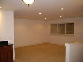 New 2 Story, 4 Bedroom High End Home with Vaulted Ceilings in Mountlake Terrace, WA (Photo 7 of 12)