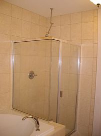 New 2 Story, 4 Bedroom High End Home with Vaulted Ceilings in Mountlake Terrace, WA (Photo 9 of 12)