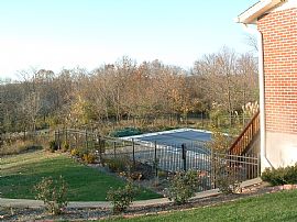 New Private 4 Bedroom Home with Swimming Pool  in Amelia, OH (Photo 7 of 12)