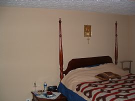 New Private 4 Bedroom Home with Swimming Pool  in Amelia, OH (Photo 9 of 12)