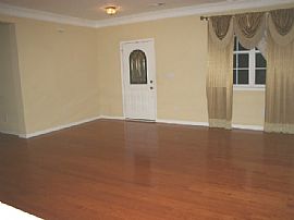 Elegant 3 Bedroom Home with Lots of Room!  in Newnan, GA (Photo 2 of 6)