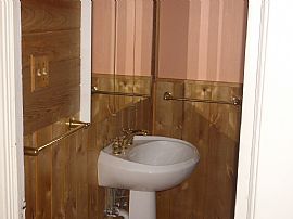 Upgraded 2 Bedroom Bungalow Home in Washington Park in Denver, CO (Photo 5 of 10)