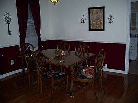 Beautiful, Spacious 4 Bedroom Home - Dog Friendly in Tonawanda, NY