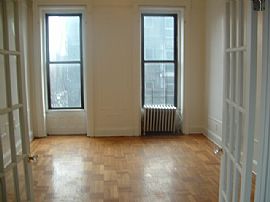 Bright 1 Bedroom Apartment in Clinton Hills - Near G Train in Brooklyn, NY (Photo 2 of 3)