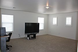 Spacious 4 Bedroom Home in Queen Creek! in Queen Creek, AZ (Photo 4 of 12)