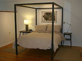 Cute 1 Bedroom Marina Style Apartment with Custom Upgrades in San Francisco, CA (Photo 4 of 8)