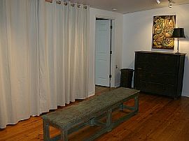 Cute 1 Bedroom Marina Style Apartment with Custom Upgrades in San Francisco, CA (Photo 5 of 8)