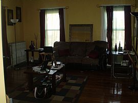 Comfy 2 Bedroom Apartment in Home with Large Back Yard in Orange, NJ (Photo 4 of 9)