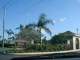 Wonderful 2 Bedroom Condo - Ready for Your Furniture! in Port Saint Lucie, FL