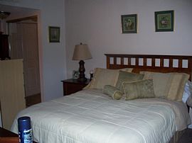 Wonderful 2 Bedroom Condo - Ready for Your Furniture! in Port Saint Lucie, FL (Photo 7 of 7)