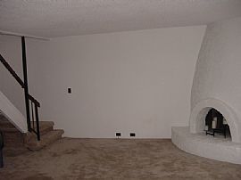 Beautiful 2 Bedroom Townhouse at Pointe Tapatio in Phoenix, AZ (Photo 2 of 6)