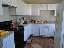 Fully Renovated 4 Bedroom in Kempsville with New Kitchen in Virginia Beach, VA (Photo 6 of 8)
