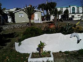 Beach Side 2 Bedroom Vacation Home - All Utilities  Included in Daytona Beach, FL