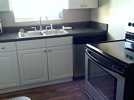 Beach Side 2 Bedroom Vacation Home - All Utilities  Included in Daytona Beach, FL (Photo 7 of 11)