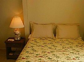 Fully Renewed 1 Bedroom Apartment - Tastefully Furnished  in New York, NY (Photo 2 of 4)