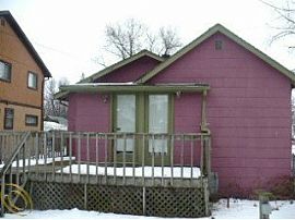 Charming 2 Bedroom Home - Will Be Completely Renovated Soon in Keego Harbor, MI (Photo 2 of 5)