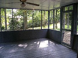 3br - Location, Location, Large Brick Ranch Home in City of Smy in Smyrna, GA (Photo 8 of 10)