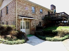 1br - Includes Utilities, Immacutale, Private One Bdrm Apartmen in Smyrna, GA (Photo 2 of 10)