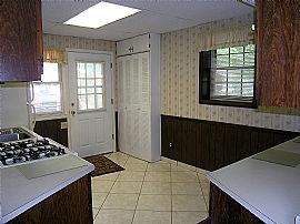 1br - Includes Utilities, Immacutale, Private One Bdrm Apartmen in Smyrna, GA (Photo 4 of 10)