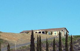 Gorgeous 2 Bedroom Home on 5 Acres with Panoramic Views in Menifee, CA