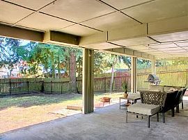 Remodeled, Spacious 4 Bedroom Home with Detached Garage in Crown Hill, WA (Photo 6 of 6)