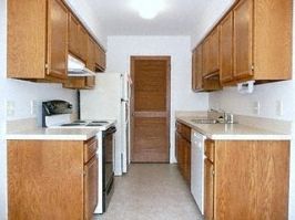 Clean, Quiet 2 Bedroom Condo with 1 Car Garage  in Walled Lake, MI (Photo 1 of 6)