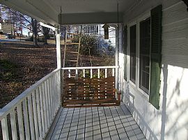 Cozy 3 Bedroom Home on  Large Lot in Swim/Tennis Neighborhood! in Kennesaw, GA (Photo 4 of 6)