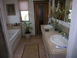 Cozy 2 Bedroom Home Zen-Like Atmosphere and Great Views in Santa Fe, NM (Photo 1 of 8)