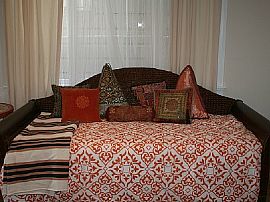 Affordable Luxury 2 Bedroom Apartment in Murray Hills! in New York, NY (Photo 2 of 10)