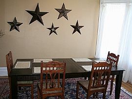 Affordable Luxury 2 Bedroom Apartment in Murray Hills! in New York, NY (Photo 4 of 10)