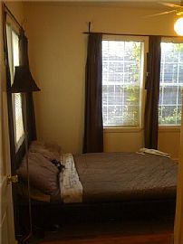 Fantastic 1 Bedroom Apartment in Midtown - Walk to Rail!  in Houston, TX (Photo 4 of 6)