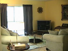 Recently Renovated Condo - Close to UF and Everything in Gainesville, FL (Photo 2 of 9)