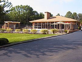 Recently Renovated Condo - Close to UF and Everything in Gainesville, FL (Photo 5 of 9)